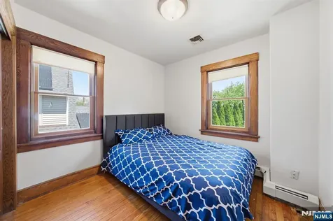 37 Buena Vista Avenue Hawthorne NJ 07506