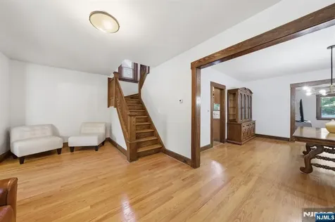 37 Buena Vista Avenue Hawthorne NJ 07506
