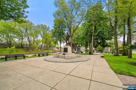 180 Edgewater Road Cliffside Park NJ 07010