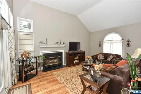 9 Braemar Drive Rockaway Township NJ 07866