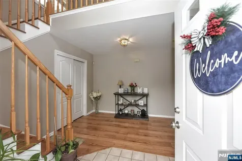 9 Braemar Drive Rockaway Township NJ 07866