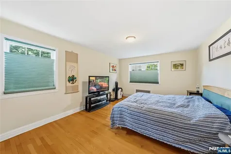 1028 Harvard Place Fort Lee NJ 07024