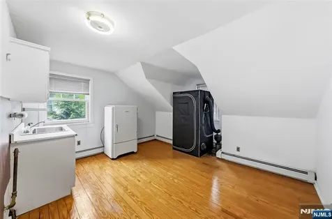 1028 Harvard Place Fort Lee NJ 07024