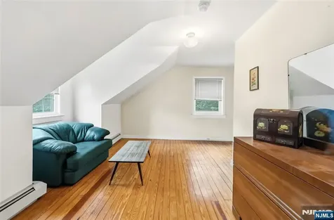 1028 Harvard Place Fort Lee NJ 07024