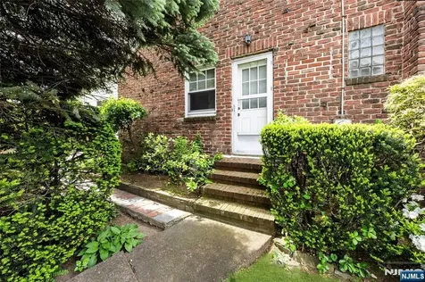 1028 Harvard Place Fort Lee NJ 07024