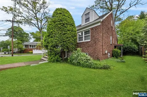 1028 Harvard Place Fort Lee NJ 07024