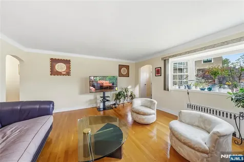 1028 Harvard Place Fort Lee NJ 07024