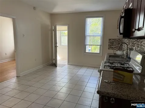 45 Ogden Street Newark NJ 07104