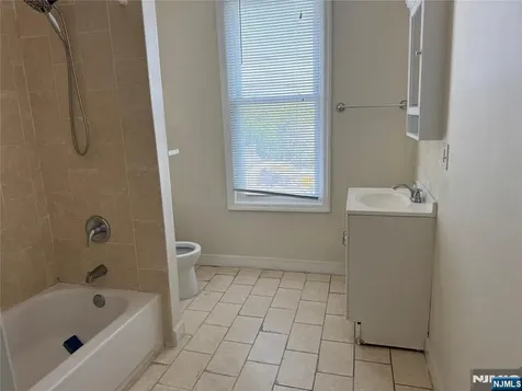 45 Ogden Street Newark NJ 07104