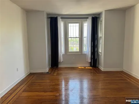 45 Ogden Street Newark NJ 07104