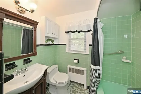 789 Briarcliff Avenue Maywood NJ 07607