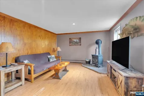 39 Post Brook Road West Milford NJ 07480