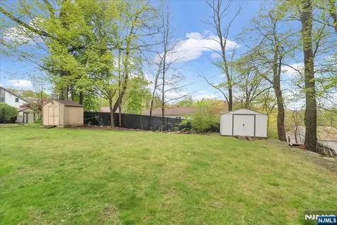 39 Post Brook Road West Milford NJ 07480