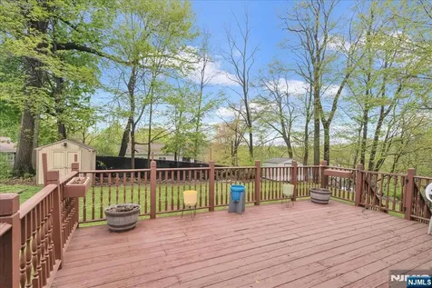39 Post Brook Road West Milford NJ 07480