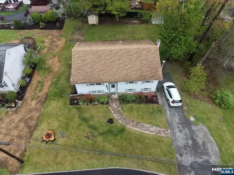 39 Post Brook Road West Milford NJ 07480