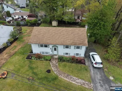 39 Post Brook Road West Milford NJ 07480