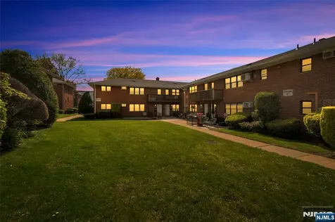 186 Terhune Lodi NJ 07644