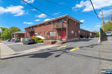 186 Terhune Lodi NJ 07644