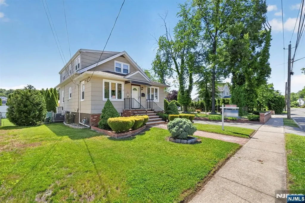 70 Franklin Street Little Ferry NJ 07643