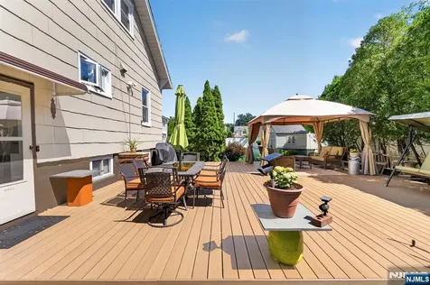 70 Franklin Street Little Ferry NJ 07643