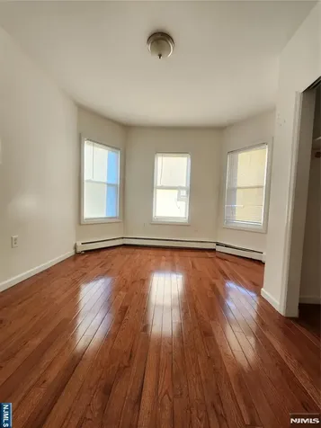 119 Madison Avenue Paterson NJ 07524