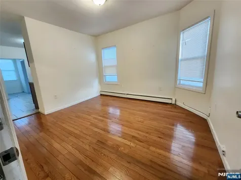 119 Madison Avenue Paterson NJ 07524