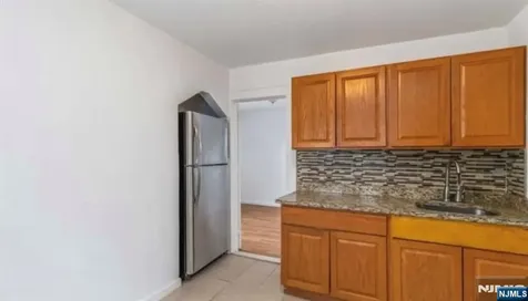 459 Norwood Street East Orange NJ 07018