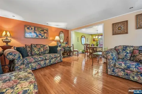 121 Wood Street Englewood NJ 07631