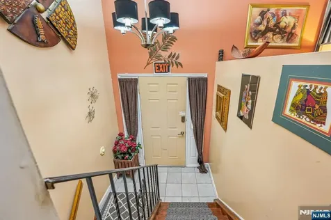 121 Wood Street Englewood NJ 07631
