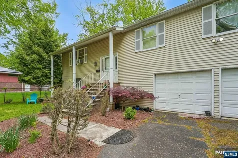 121 Wood Street Englewood NJ 07631