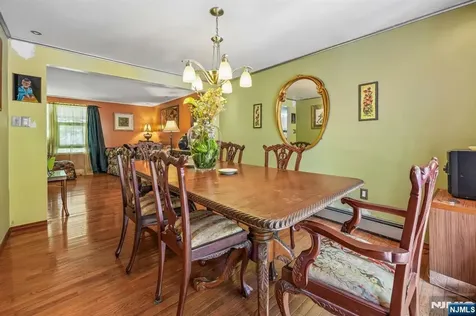 121 Wood Street Englewood NJ 07631
