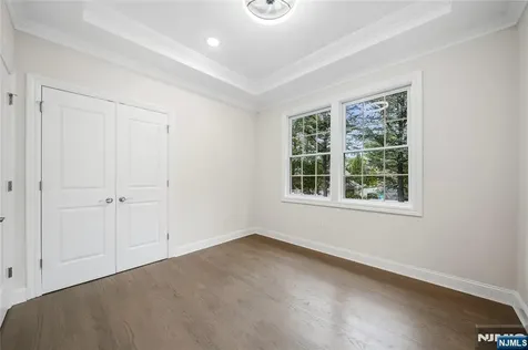 16 Coles Court River Edge NJ 07661