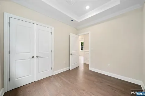 16 Coles Court River Edge NJ 07661