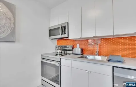 90 Prospect Avenue Hackensack NJ 07601