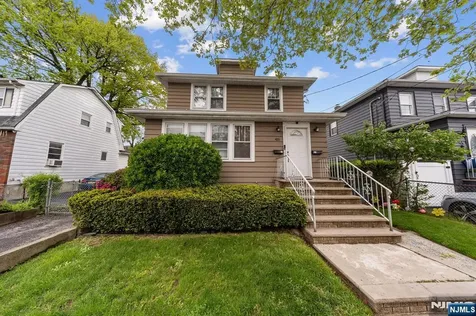 415 Lincoln Avenue Cliffside Park NJ 07010