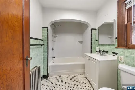 415 Lincoln Avenue Cliffside Park NJ 07010