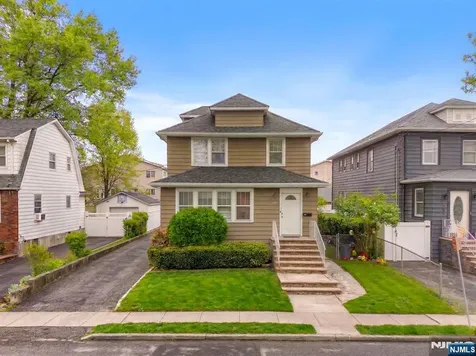 415 Lincoln Avenue Cliffside Park NJ 07010