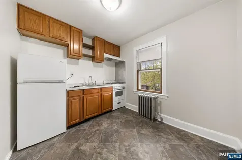 415 Lincoln Avenue Cliffside Park NJ 07010