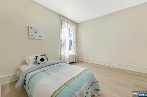 179 William Street East Orange NJ 07017