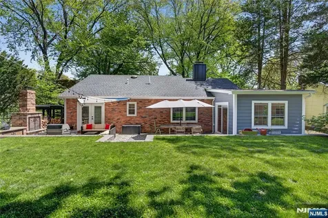 789 Kinderkamack Road Oradell NJ 07649