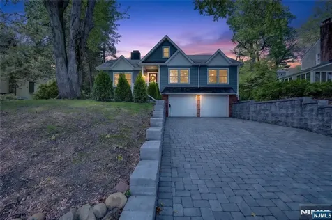 789 Kinderkamack Road Oradell NJ 07649