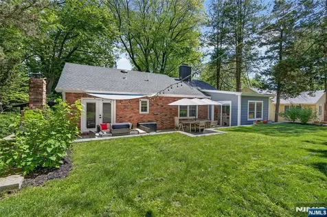 789 Kinderkamack Road Oradell NJ 07649
