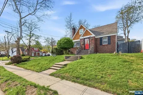 409 Tryon Avenue Englewood NJ 07631