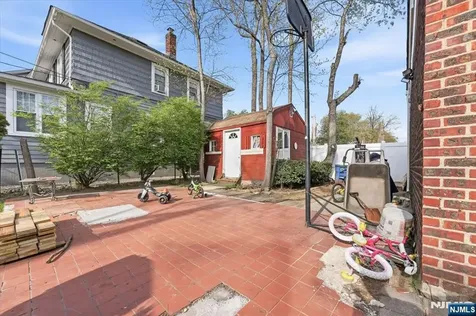 409 Tryon Avenue Englewood NJ 07631