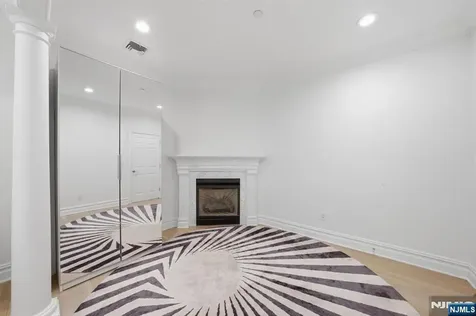 900 Heights Lane Tenafly NJ 07670