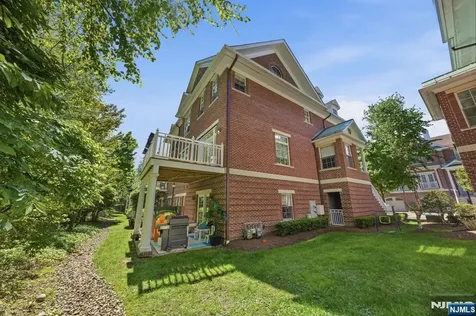 900 Heights Lane Tenafly NJ 07670