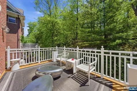 900 Heights Lane Tenafly NJ 07670