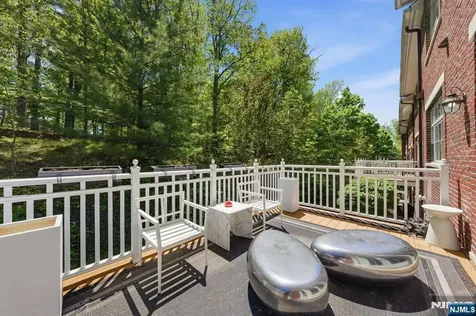 900 Heights Lane Tenafly NJ 07670