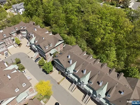 900 Heights Lane Tenafly NJ 07670