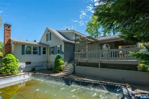 12 Elmwood Terrace West Caldwell NJ 07006